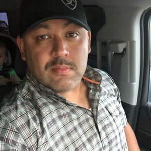 Meet your Posher, Rolando